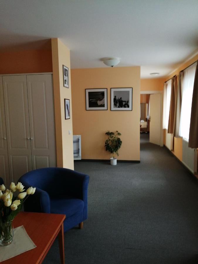 Apartmany Cesky Dvur Mariánské Lázně Extérieur photo