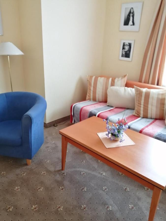 Apartmany Cesky Dvur Mariánské Lázně Extérieur photo